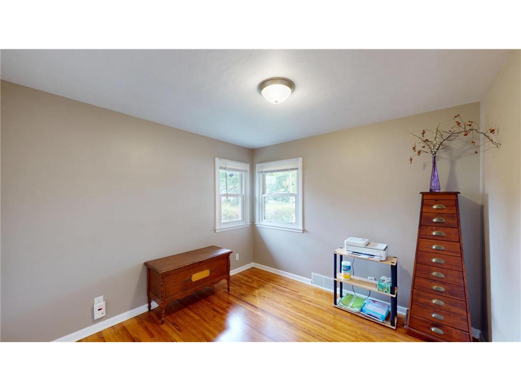 1402 Marie Avenue Albert Lea MN 56007 7103204 image12