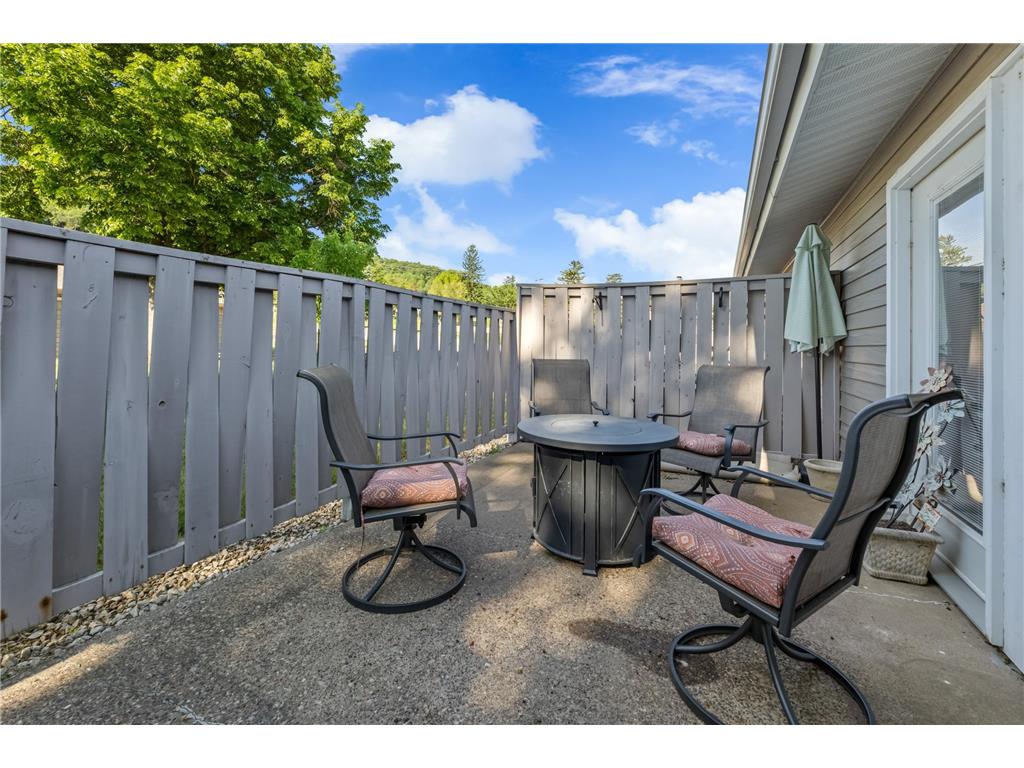 1402 Mcnally Drive #B Winona MN 55987 7080932 image14