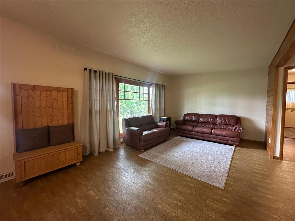 1402 N Mckay Avenue NE Alexandria MN 56308 7093034 image22
