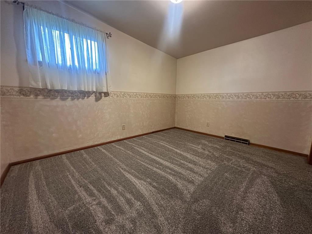 1402 N Mckay Avenue NE Alexandria MN 56308 7093034 image29