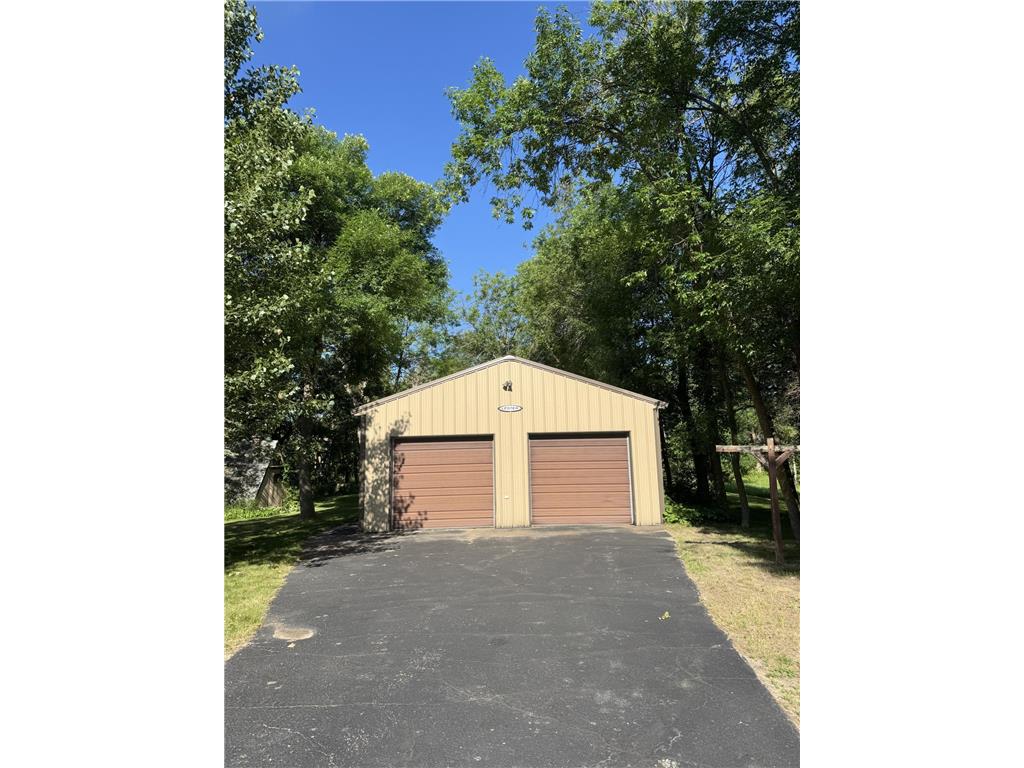 1402 N Mckay Avenue NE Alexandria MN 56308 7093034 image5