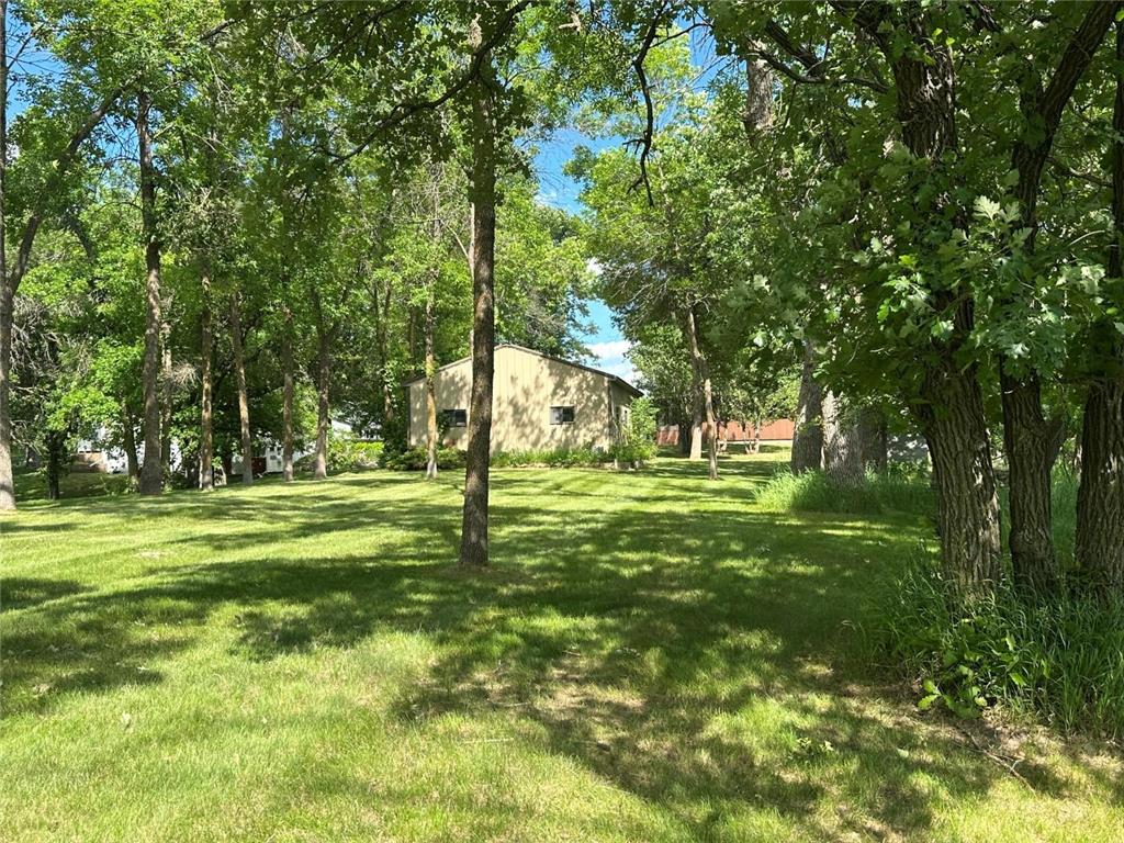 1402 N Mckay Avenue NE Alexandria MN 56308 7093034 image7