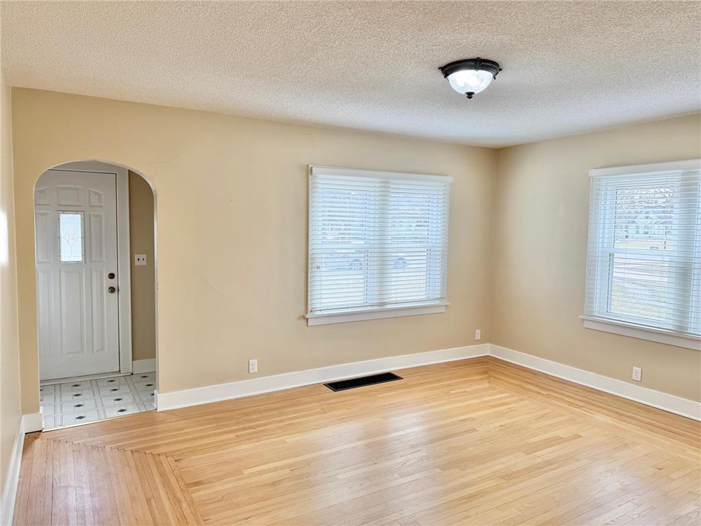 1402 S Broadway Avenue Albert Lea MN 56007 7044061 image10