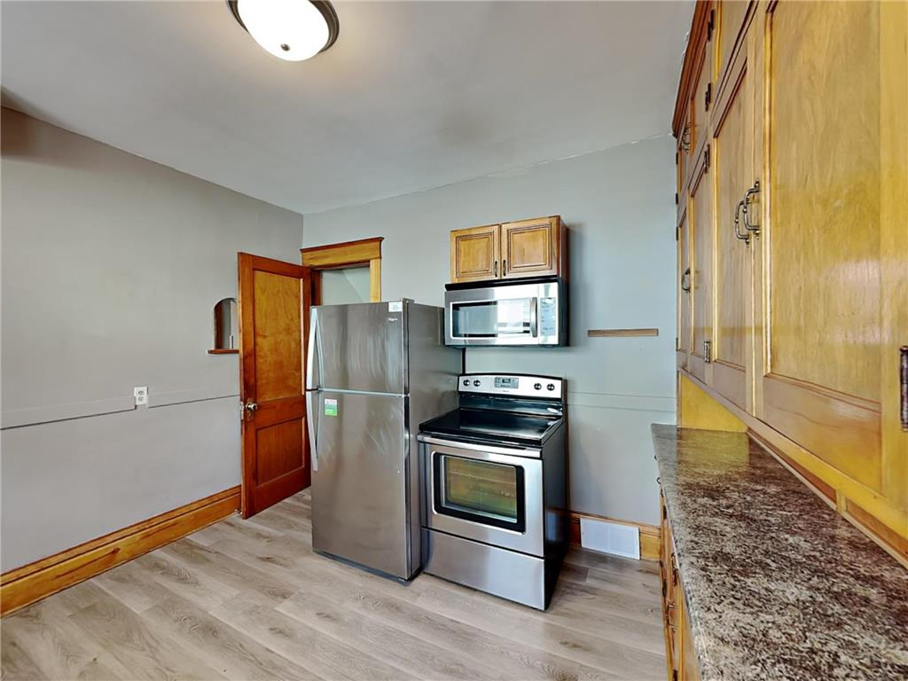 1403 Barclay Street Saint Paul MN 55106 6784356 image6