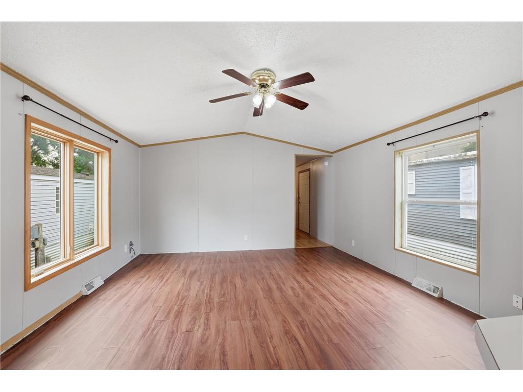 1403 Concord Street S #33 South Saint Paul MN 55075 7079740 image9