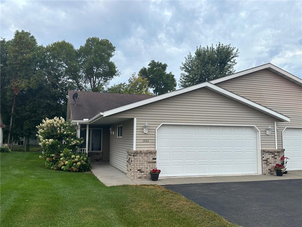1403 Fairview Lane Little Falls MN 56345 6419648 image1
