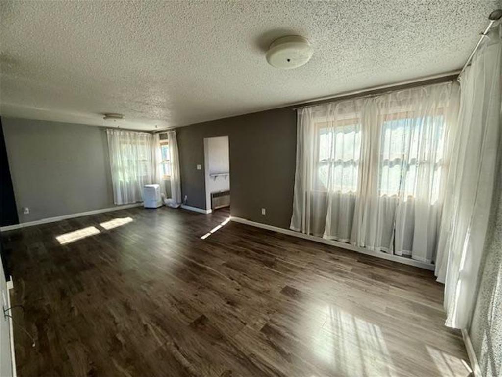 1403 Lenham Avenue SE Cooperstown ND 58425 6804975 image3