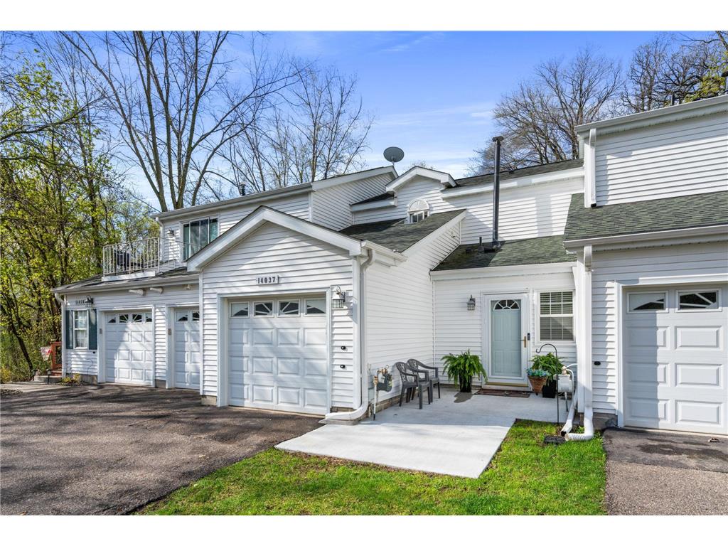 14037 Pennock Avenue Apple Valley MN 55124 6525845 image1