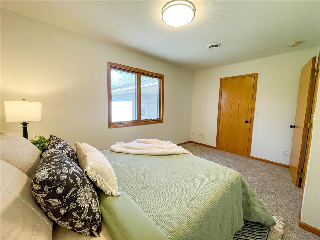 1404 15th Street E Glencoe MN 55336 7069337 image11