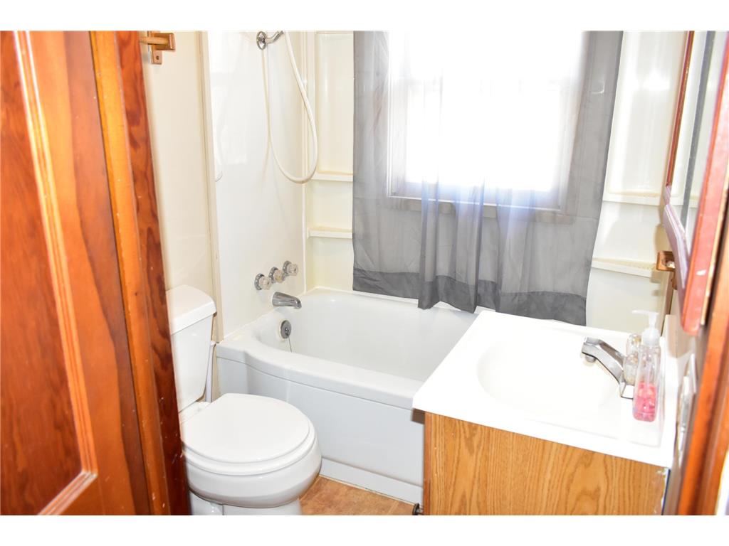 1404 2nd Avenue N Moorhead MN 56560 7038326 image16