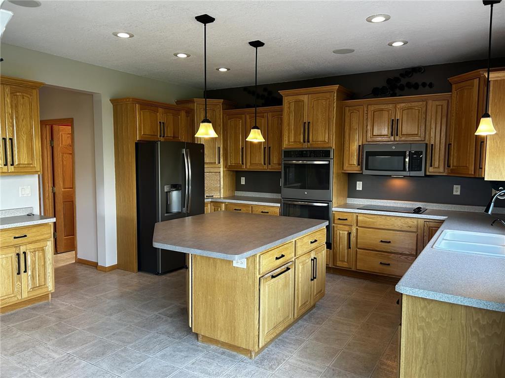 1404 Featherstone Road Hastings MN 55033 - Mississippi 6803038 image8