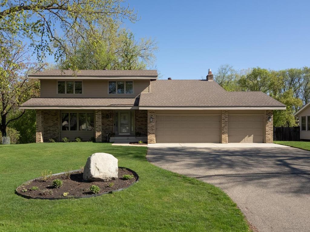 1404 Muir Lane Burnsville MN 55337 7062243 image1