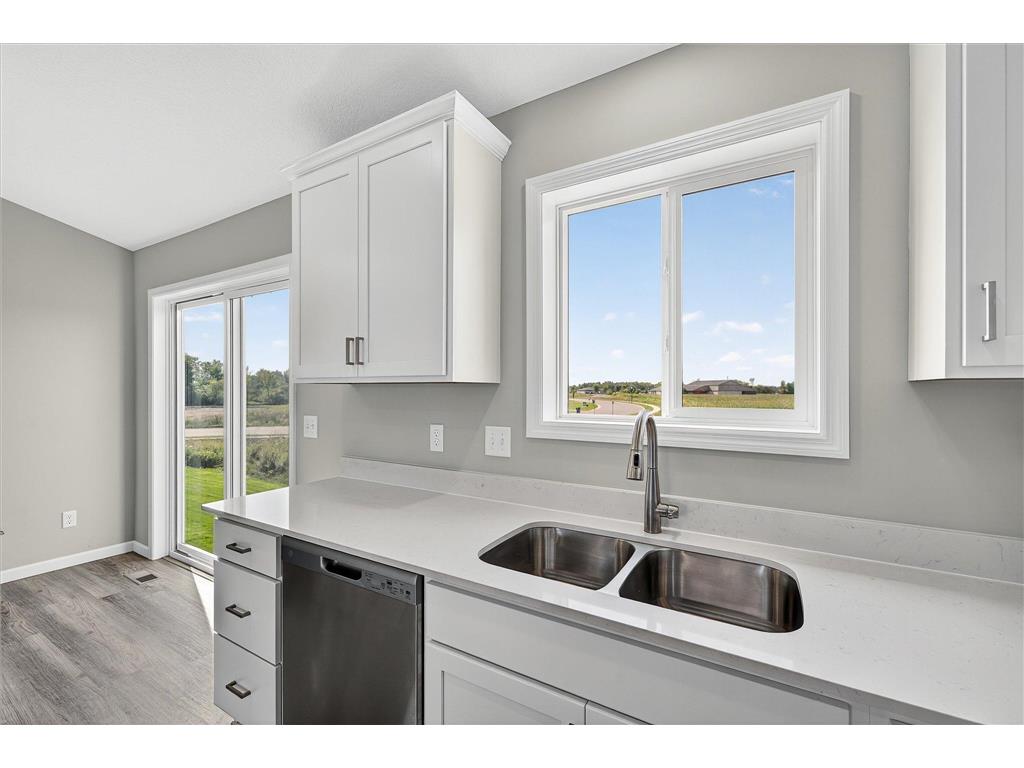 1404 Woods Road NE Isanti MN 55040 7075392 image15