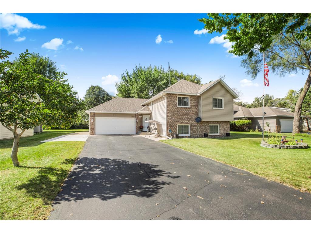 1405 36th Avenue N Saint Cloud MN 56303 7067011 image1