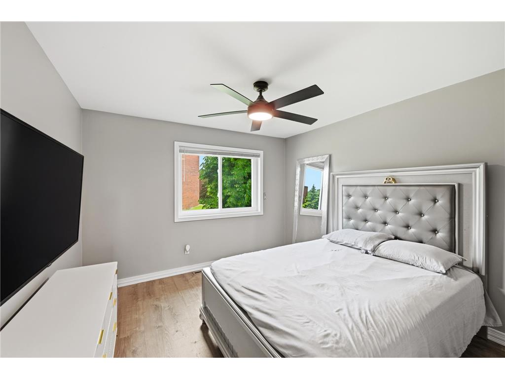 1405 63rd Lane N Brooklyn Center MN 55430 7077010 image25