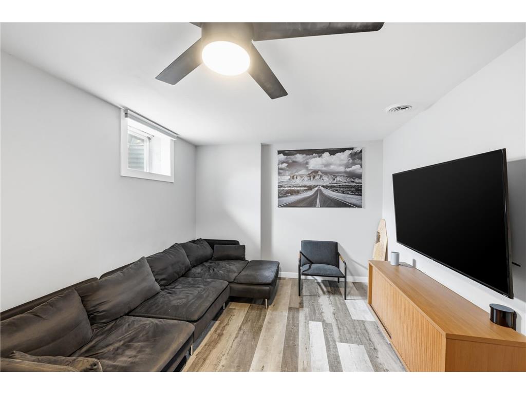 1405 63rd Lane N Brooklyn Center MN 55430 7077010 image29