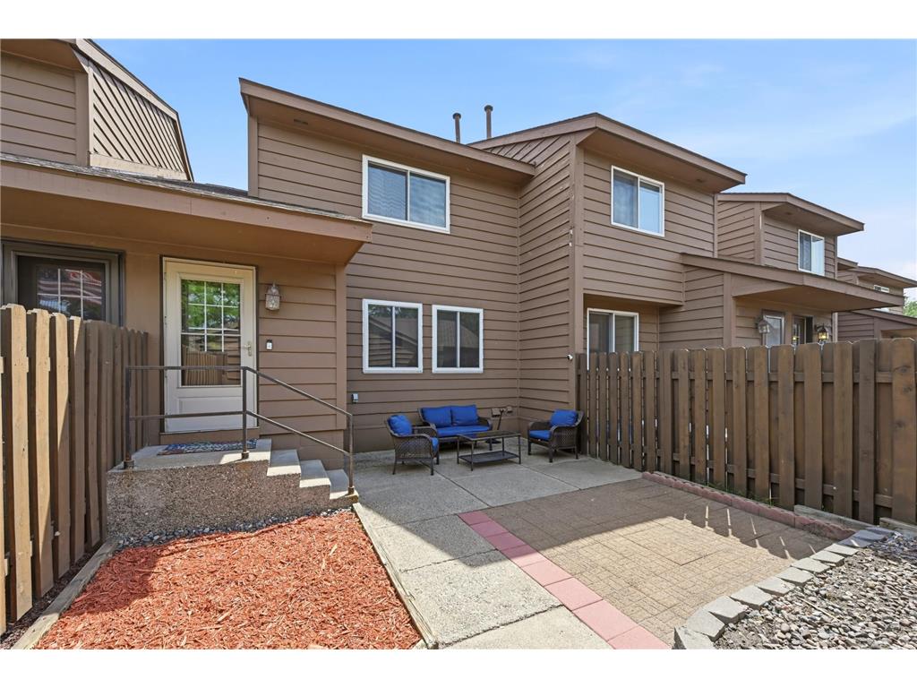 1405 63rd Lane N Brooklyn Center MN 55430 7077010 image3