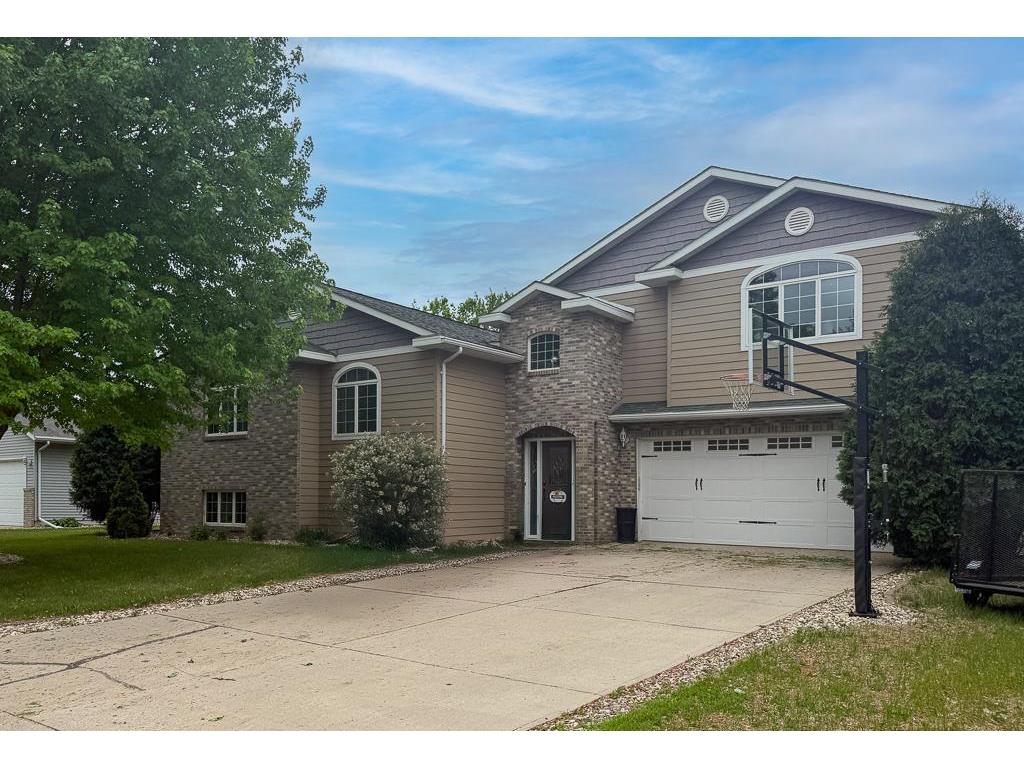 1405 Cumberland Road Marshall MN 56258 6711392 image1