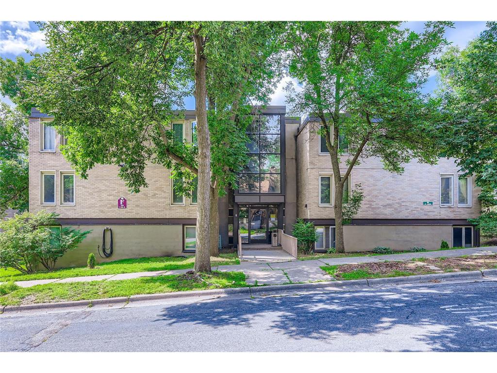 1405 E 40th Street #5F Minneapolis MN 55407 6757732 image1
