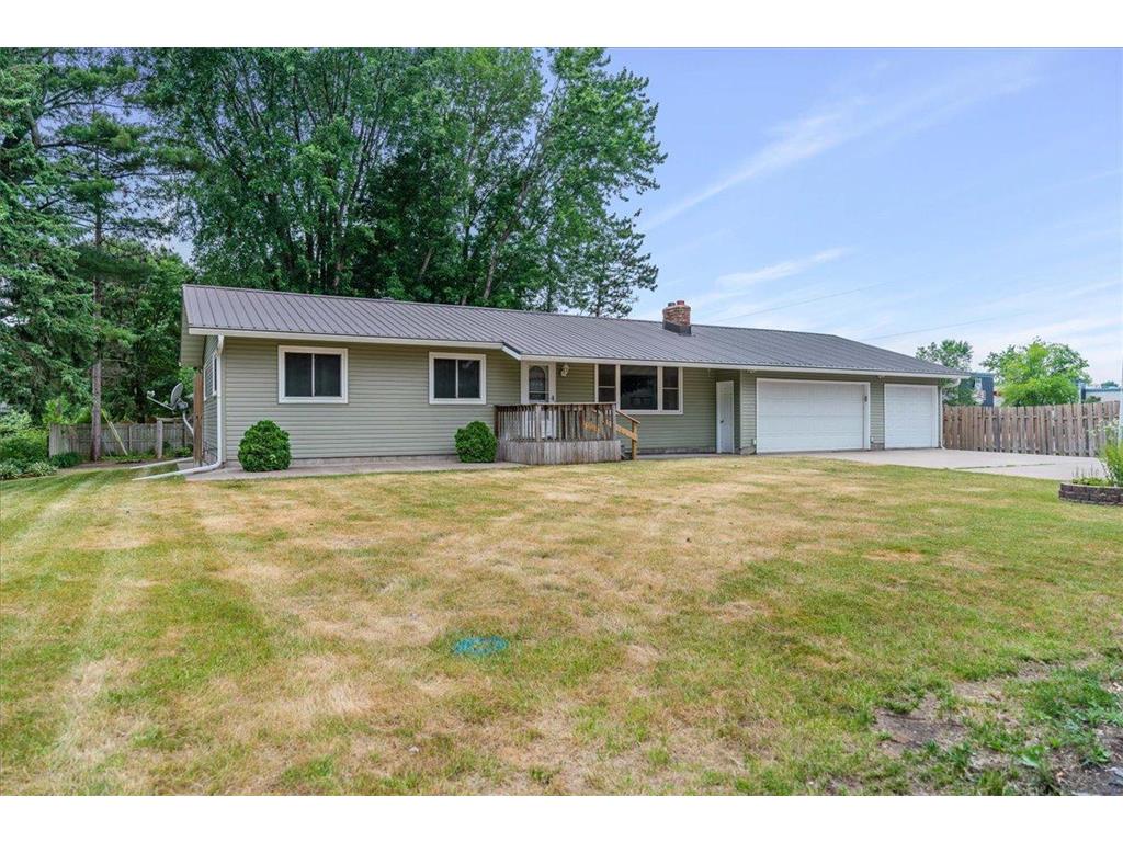 1405 Ellingson Street Menomonie WI 54751 6393688 image1