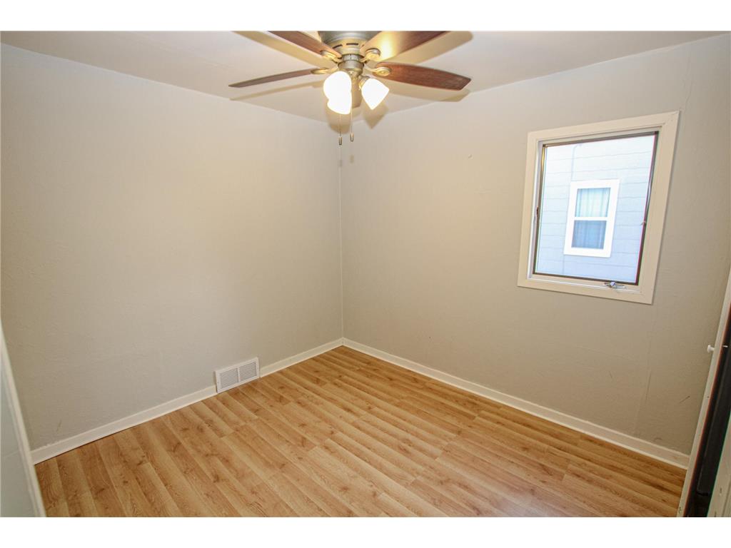 1405 Fillmore Street Alexandria MN 56308 6819335 image18