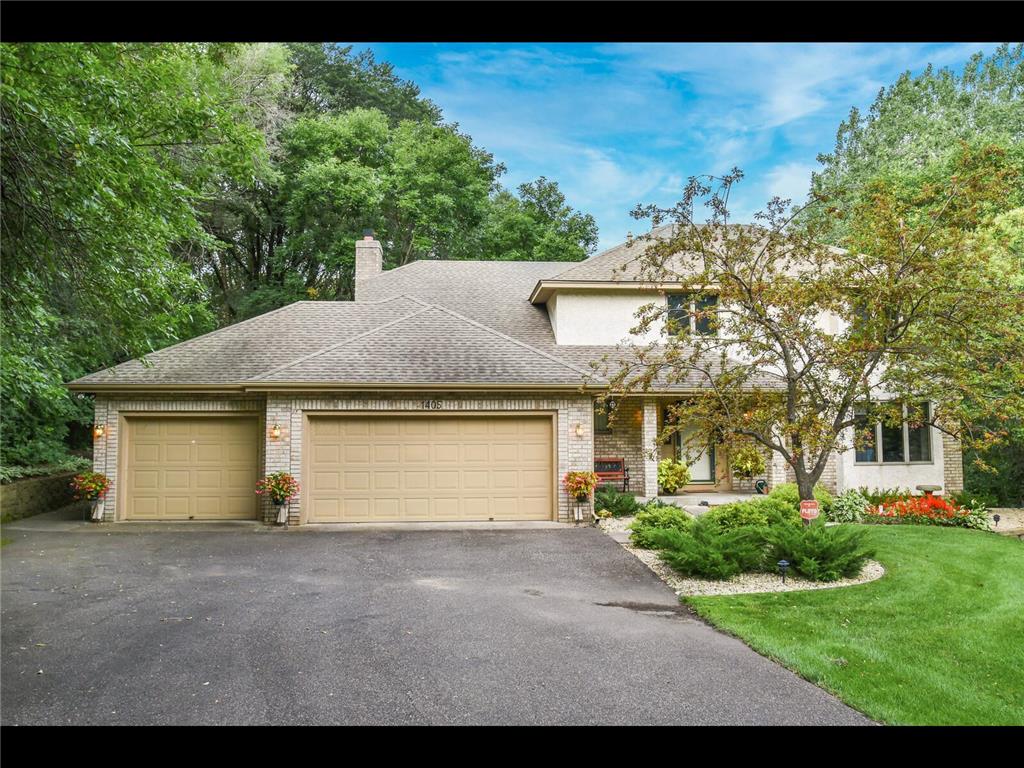 1405 Kingsview Lane N, Plymouth, MN 55447 MLS 6366580 Edina Realty