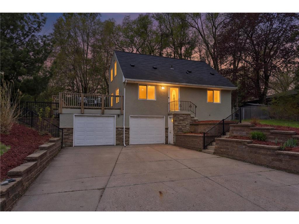 1405 Mahtomedi Avenue Mahtomedi MN 55115 7067473 image24