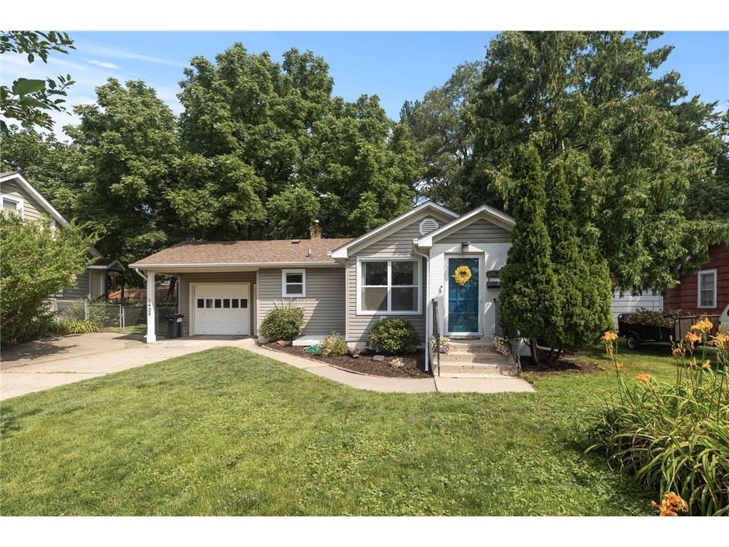 1405 Oxford Street Hopkins MN 55343 6571371 image1