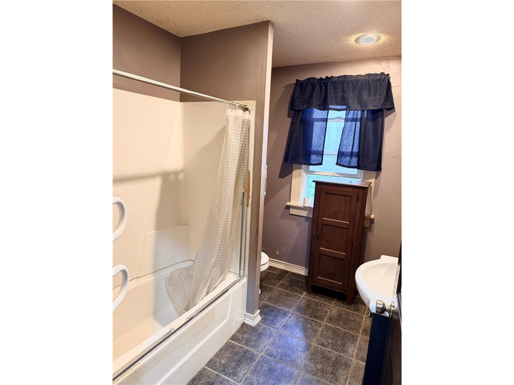 1405 S Broadway Avenue Albert Lea MN 56007 7110653 image23