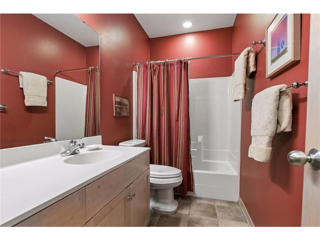 1405 Skyline Drive Golden Valley MN 55422 7058499 image33