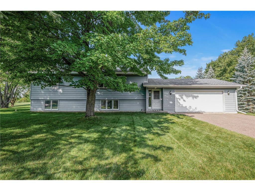 14051 Pineview Lane N, Dayton, MN, 55327 MLS 6422494 Edina Realty