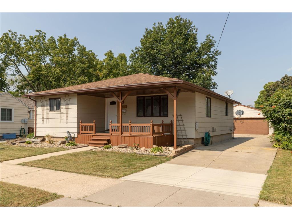 1406 10th Avenue NW Austin MN 55912 6602606 image1