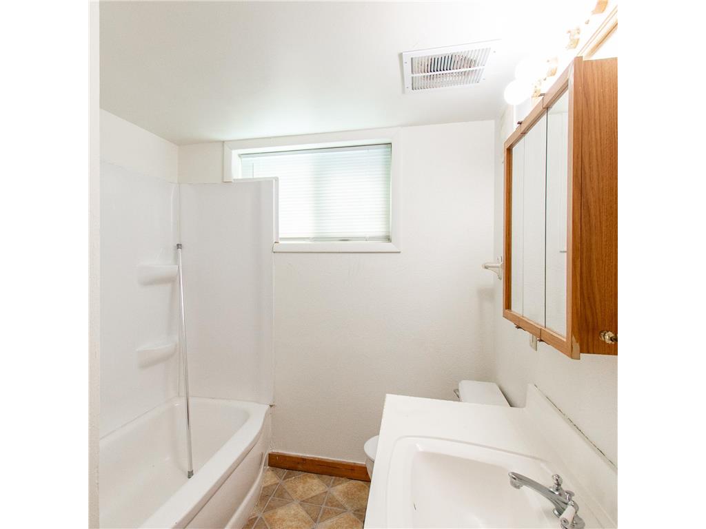 1406 24th Avenue S Moorhead MN 56560 7043061 image15