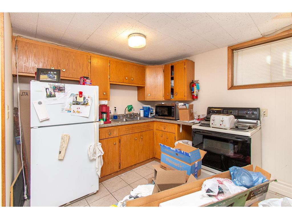 1406 24th Avenue S Moorhead MN 56560 7043061 image20