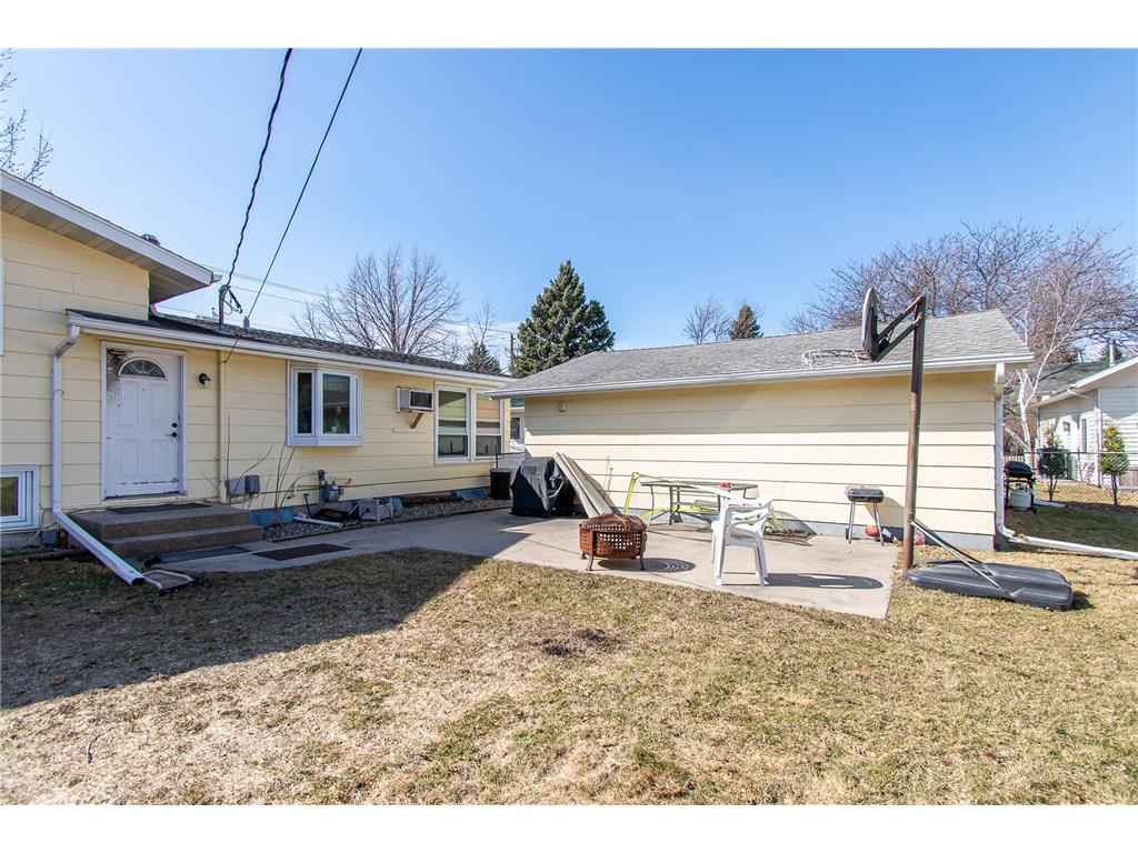 1406 24th Avenue S Moorhead MN 56560 7043061 image29