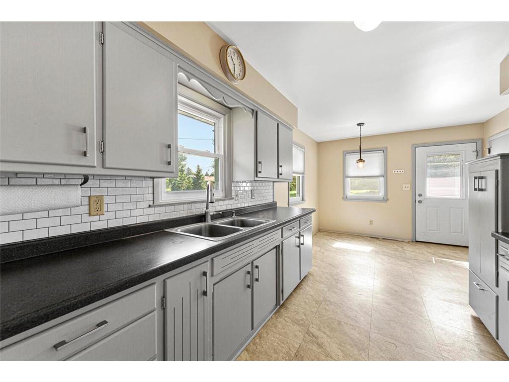 1406 Albers Path Faribault MN 55021 6785259 image22