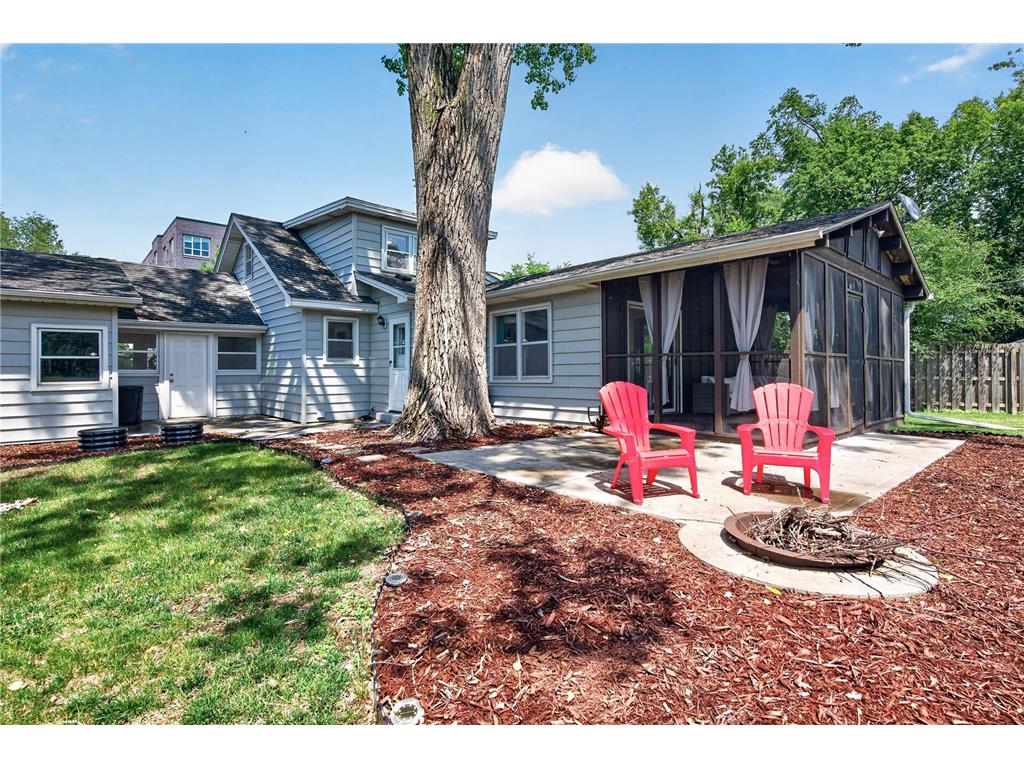 1406 Division Street Hopkins MN 55343 7084357 image28