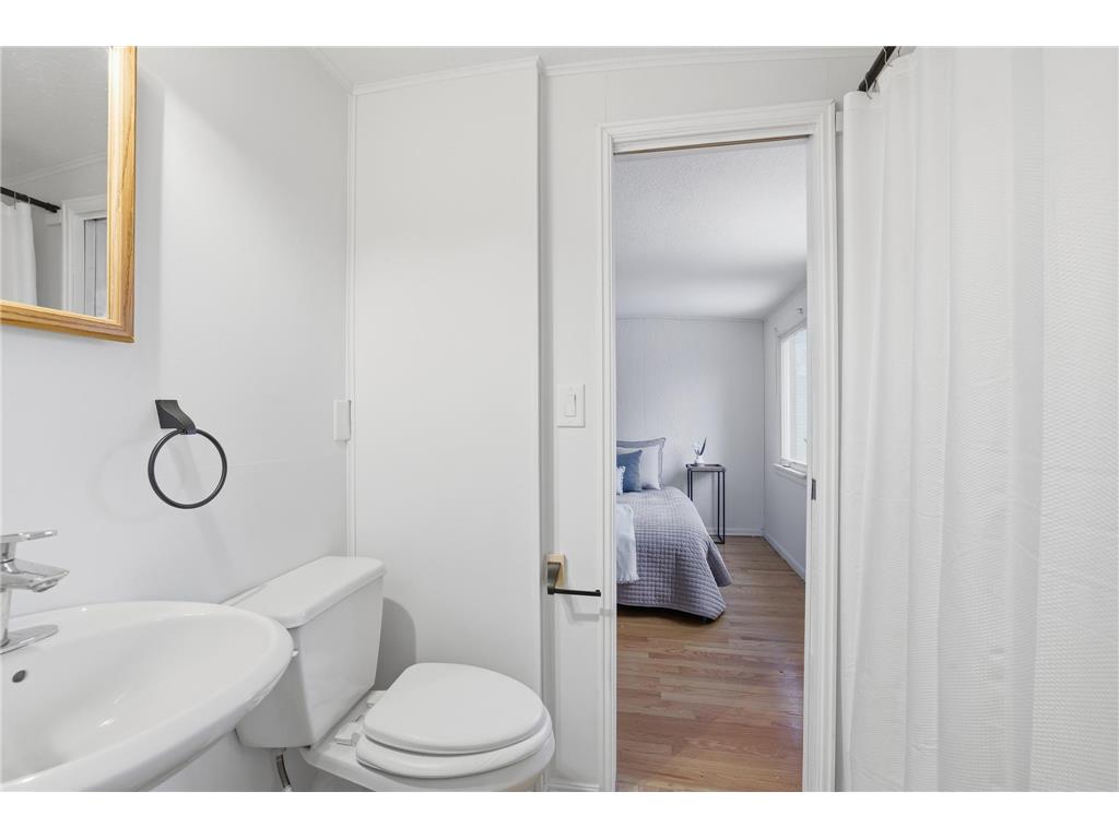 1406 Furness Parkway Saint Paul MN 55119 7008887 image17