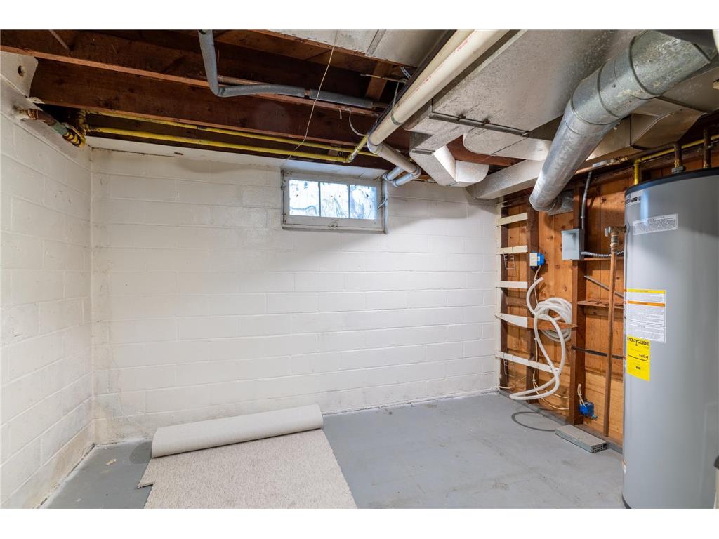 1406 Furness Parkway Saint Paul MN 55119 7008887 image27