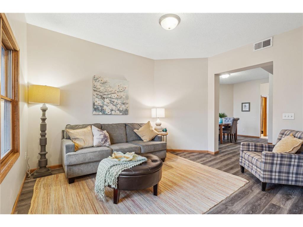 1406 Thomas Avenue Saint Paul MN 55104 6674993 image1