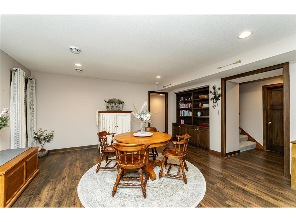 1406 Weatherhill Court SW Rochester MN 55902 7059893 image34
