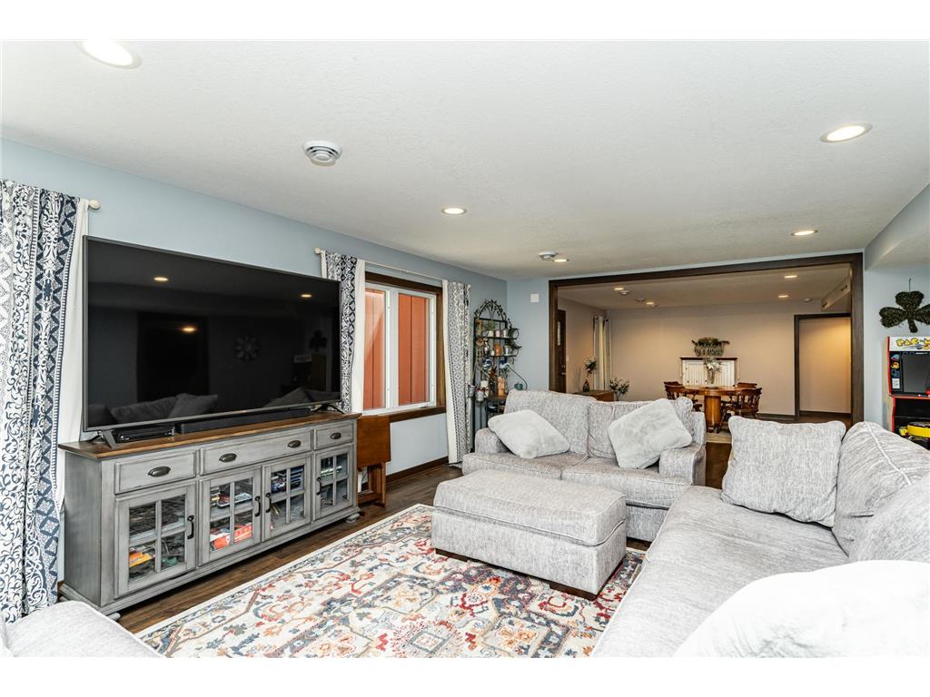 1406 Weatherhill Court SW Rochester MN 55902 7059893 image38