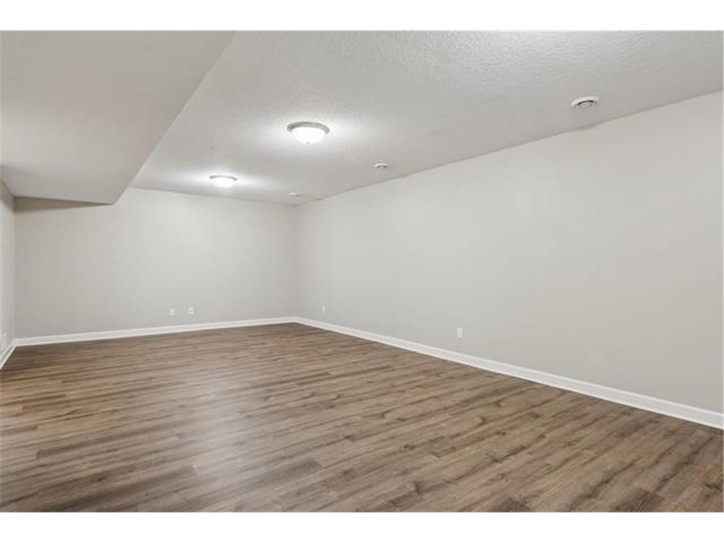 14060 Ailesbury Avenue Rosemount MN 55068 7074591 image36