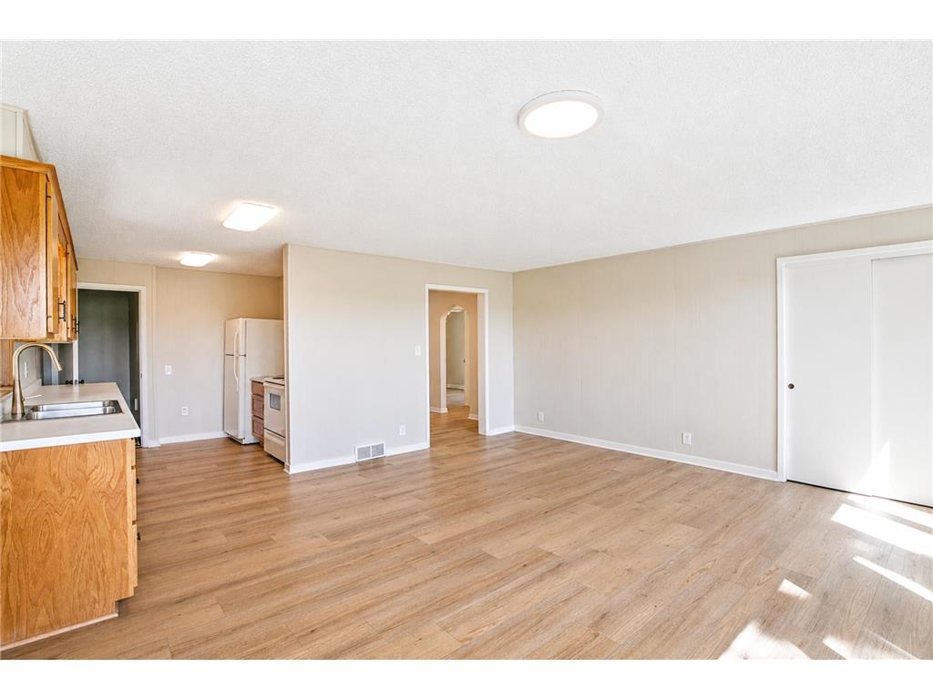 1407 4th Avenue SW Austin MN 55912 7102180 image17