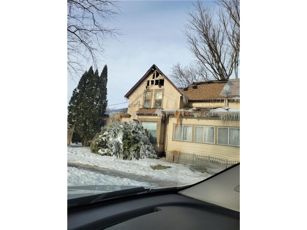 1407 Desoto Avenue N Glencoe MN 55336 6826730 image1