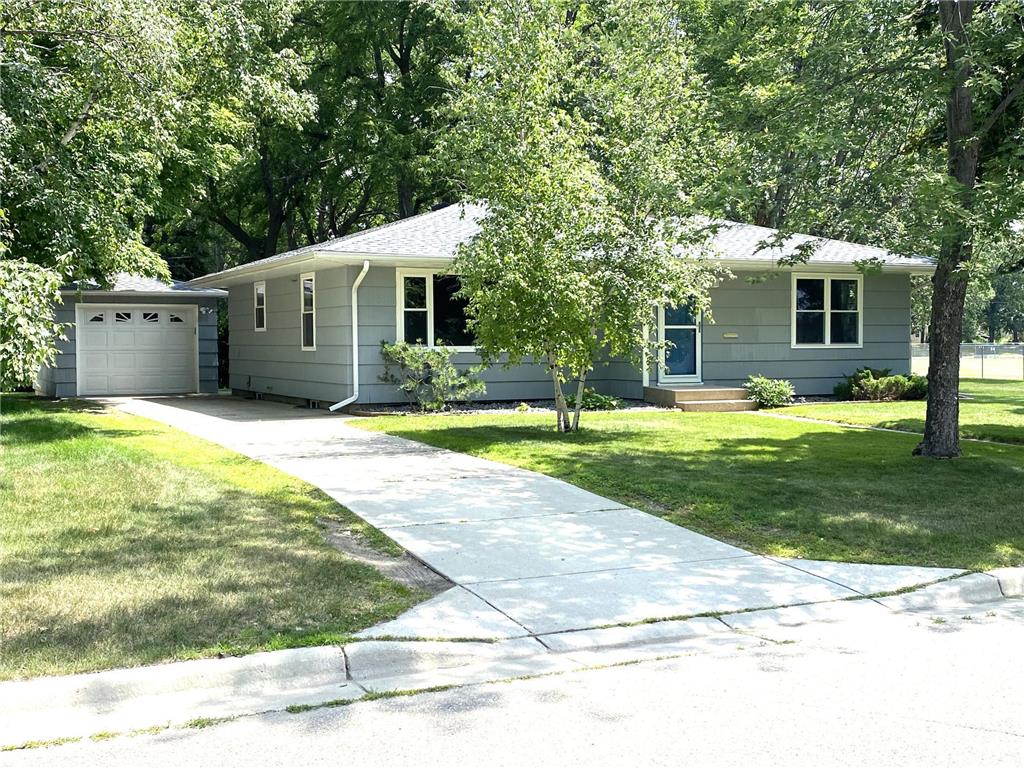 1407 Elm Street, Alexandria, MN, 56308 MLS 6404641 Edina Realty