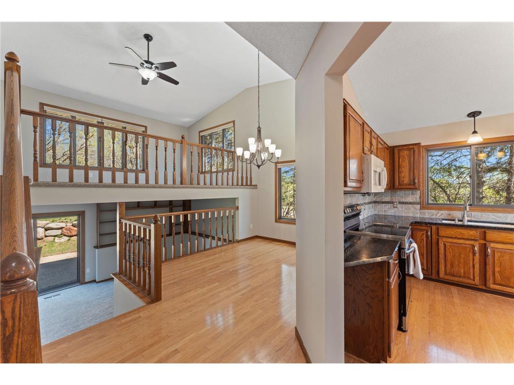 1407 Rebecca Lane Eagan MN 55122 7063204 image2