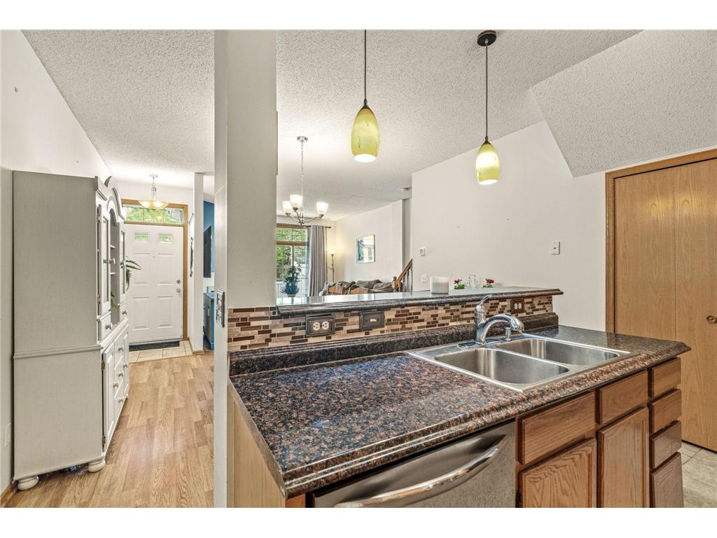 14075 Plymouth Avenue #92 Burnsville MN 55337 7072114 image15