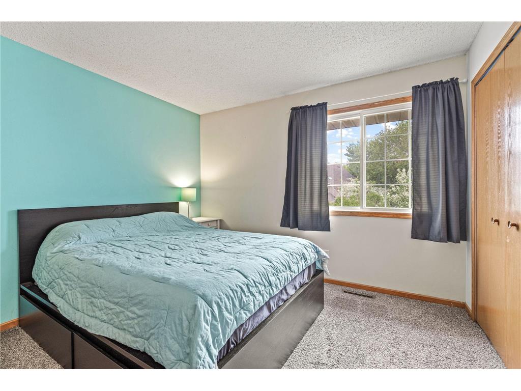 14075 Plymouth Avenue #92 Burnsville MN 55337 7072114 image21
