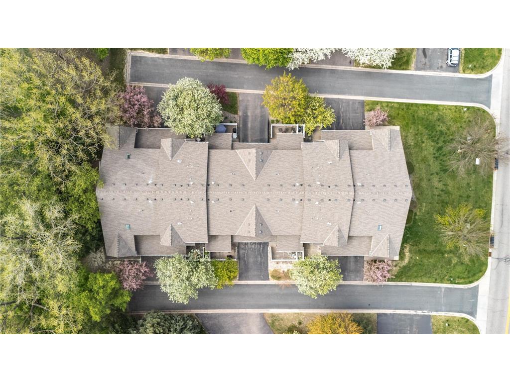 14075 Plymouth Avenue #92 Burnsville MN 55337 7072114 image27